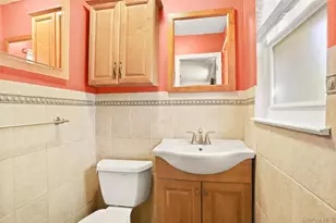 46 Chatham Terrace, Yonkers, NY 10710 - Photo 5