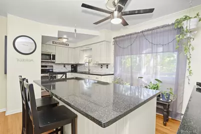 46 Chatham Terrace, Yonkers, NY 10710 - Photo 21