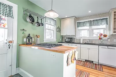 195 Hooker Avenue, Poughkeepsie, NY 12603 - Photo 5