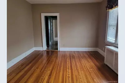 6935 Hessler Avenue, Arverne, NY 11692 - Photo 7