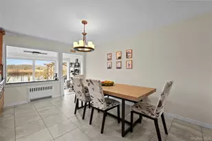 625 Edgewater Rd, Oakdale, NY 11769 - Photo 19