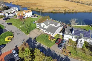 625 Edgewater Rd, Oakdale, NY 11769 - Photo 47