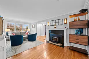 625 Edgewater Rd, Oakdale, NY 11769 - Photo 9