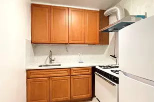 136-04 Cherry Ave, Flushing, NY 11355 - Photo 5