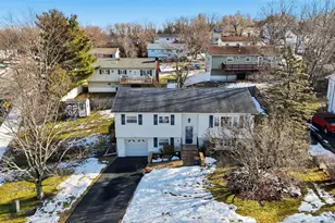 1 Weather Vane Way, Middletown, NY 10940 - Photo 3