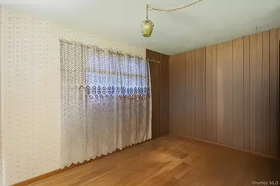 11 Val Court, Holbrook, NY 11741 - Photo 19