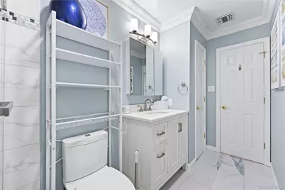 2 Spring Court, Huntington, NY 11743 - Photo 19