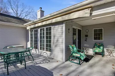 11 Vermont Avenue, Port Jefferson Station, NY 11776 - Photo 25