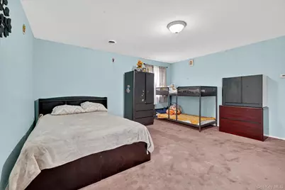 20 New Haven Avenue, Nanuet, NY 10954 - Photo 25