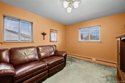 2476 Florin Court, Bellmore, NY 11710 - Photo 15