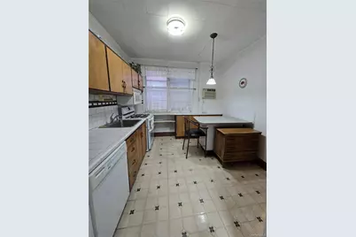 10330 102nd Street, Ozone Park, NY 11417 - Photo 9