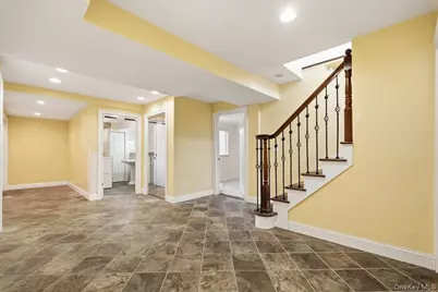 31 Cardoza Avenue, Mohegan Lake, NY 10547 - Photo 19