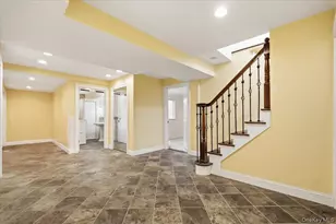 31 Cardoza Ave, Mohegan Lake, NY 10547 - Photo 19