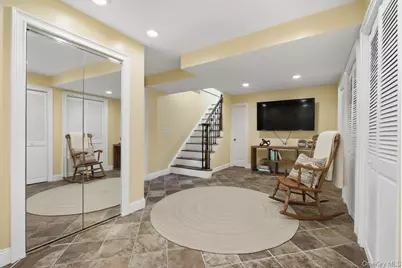 31 Cardoza Avenue, Mohegan Lake, NY 10547 - Photo 17