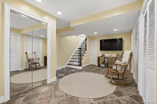 31 Cardoza Ave, Mohegan Lake, NY 10547 - Photo 17