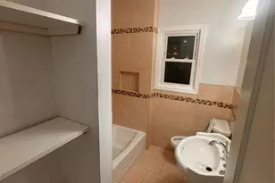 17 Madison St, Franklin Square, NY 11010 - Photo 5