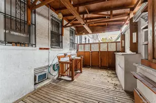 4-46 Stockholm St, Ridgewood, NY 11385 - Photo 27