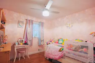 407 Tree Rd, South Setauket, NY 11720 - Photo 13