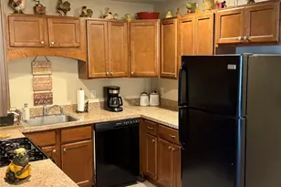 138 Weatherby Ln, Central Islip, NY 11722 - Photo 9