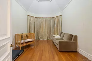 24 Beechwood Dr, Lawrence, NY 11559 - Photo 31