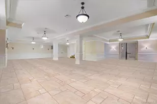 24 Beechwood Dr, Lawrence, NY 11559 - Photo 39