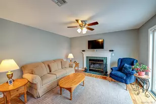 68 Vineyard Way, Aquebogue, NY 11931 - Photo 7