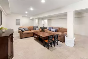 7 Stillwaters Ln, Westhampton Beach, NY 11978 - Photo 35