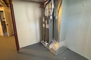 11 Elm St, Islip, NY 11751 - Photo 33