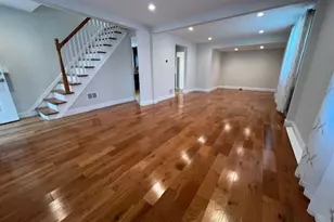 349 N 4th St, Lindenhurst, NY 11757 - Photo 5