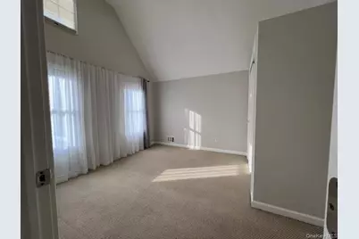 349 N 4th Street, Lindenhurst, NY 11757 - Photo 17