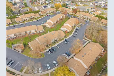 64 Stanford Court, Wantagh, NY 11793 - Photo 31