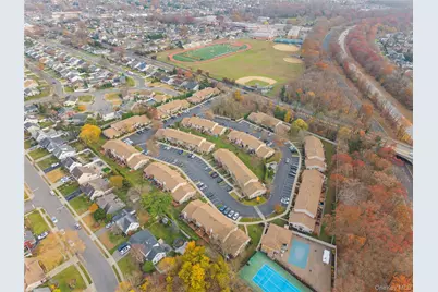 64 Stanford Court, Wantagh, NY 11793 - Photo 29