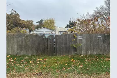 21 Astoria Road, Mastic Beach, NY 11951 - Photo 3