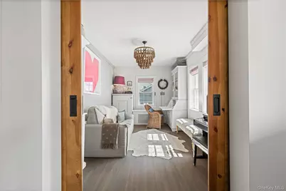 321 Rye Beach Avenue, Rye, NY 10580 - Photo 11