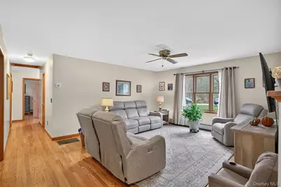 10 Carly Drive, Highland, NY 12528 - Photo 13