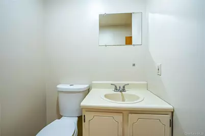 6 Eaton Court, Middletown, NY 10940 - Photo 17