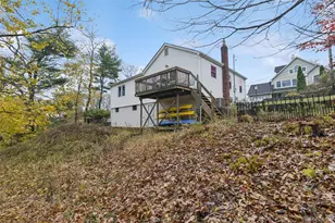 31 Amityville Rd, Sound Beach, NY 11789 - Photo 9