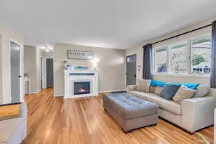 128 Wyandanch Rd, Sayville, NY 11782 - Photo 5