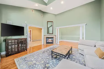 310 Terry Road, Smithtown, NY 11787 - Photo 5