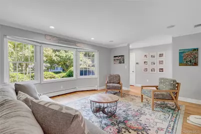 5 Robin Lane, Huntington, NY 11743 - Photo 9