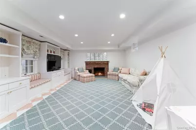 24 Olmsted Road, Scarsdale, NY 10583 - Photo 27