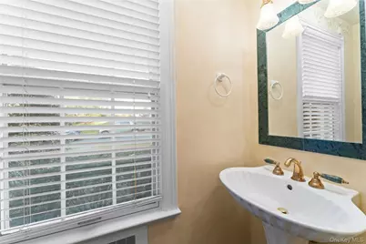 24 Olmsted Road, Scarsdale, NY 10583 - Photo 15