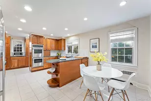 24 Olmsted Rd, Scarsdale, NY 10583 - Photo 9