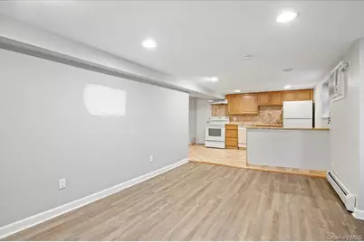 8 Garfield Avenue #2, Farmingdale, NY 11735 - Photo 7