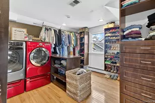 54 W 2nd St, Freeport, NY 11520 - Photo 35