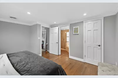 54 W 2nd Street, Freeport, NY 11520 - Photo 31