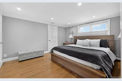 54 W 2nd Street, Freeport, NY 11520 - Photo 29