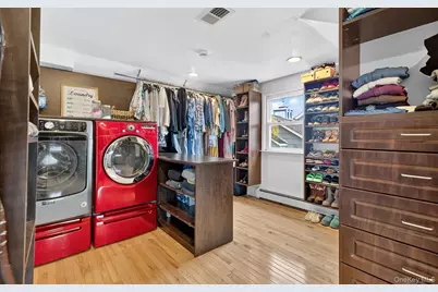 54 W 2nd Street, Freeport, NY 11520 - Photo 37