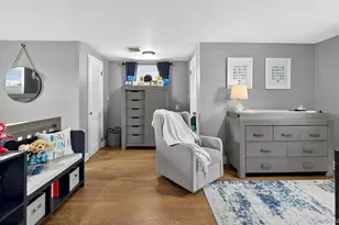 54 W 2nd St, Freeport, NY 11520 - Photo 25