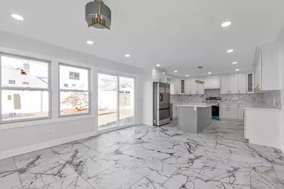 33 Prentice Road, Levittown, NY 11756 - Photo 7